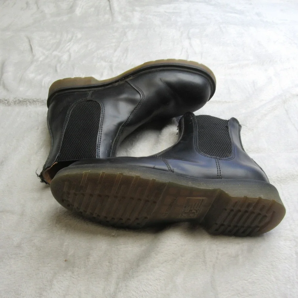 Dr Martens Mens 7 Chelsea Boots‎ Black Leather Elastic Side Chunky Heel Combat
